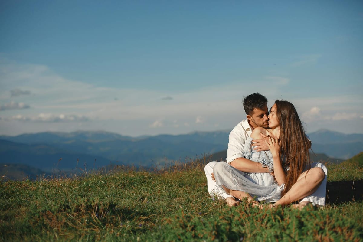 Venus in Libra: Romantic Love, Harmony, and the Ideal Partnership