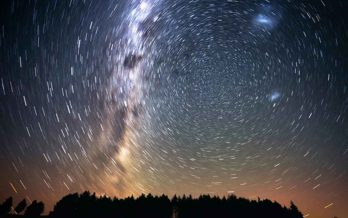 The 12 Houses of Astrology: A Complete Guide