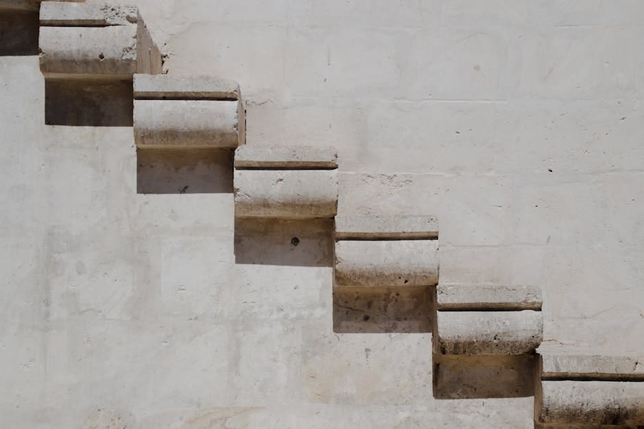 Saturn in the 10th House: Career Meaning and Long Game