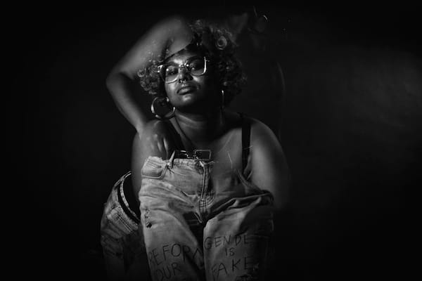 Stellium in the 1st House: Strong Identity and Overwhelming Presence