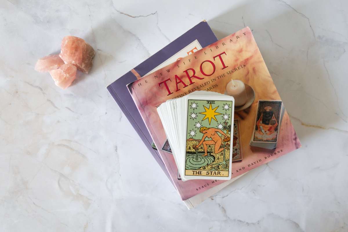 You are currently viewing The 5 Best Tarot Card Decks on the Planet